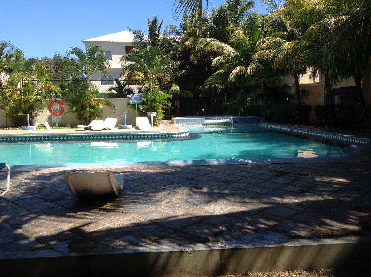 Lovely Apartment In Flic En Flac, Close To The Beach And All Amenities. Екстериор снимка
