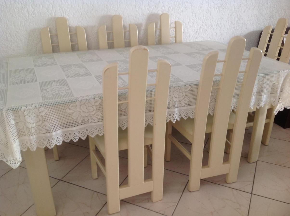Lovely Apartment In Flic En Flac, Close To The Beach And All Amenities. Екстериор снимка