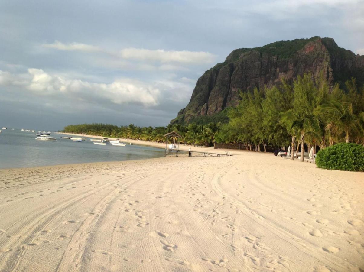 Lovely Apartment In Flic En Flac, Close To The Beach And All Amenities. Екстериор снимка
